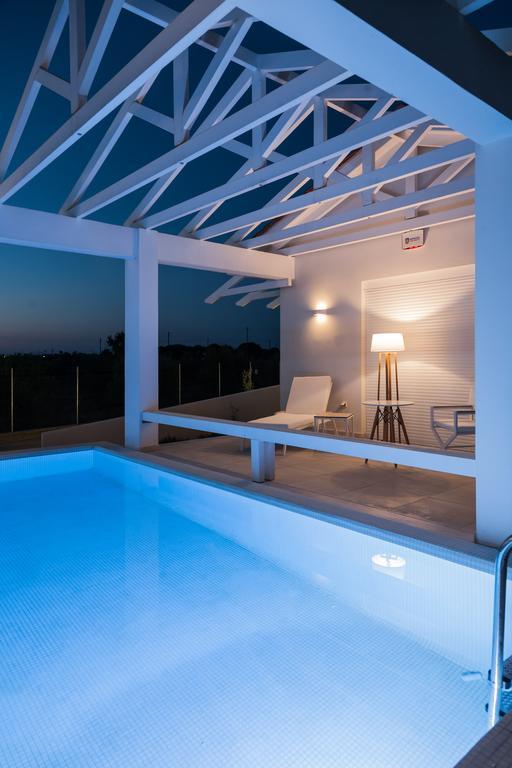 Villa White *